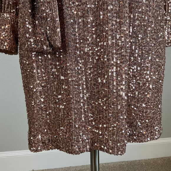 Eliza J Women's Sequined Long Sleeved Mini Sheath Cocktail Dress Gold Size 6 - Picture 9 of 14